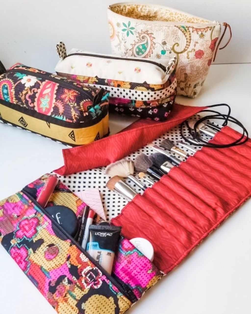 "Upcycled Fabric Makeup Bags: Eco-Friendly and Stylish Storage Solutions"